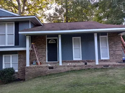 Home Repair Expert Photo