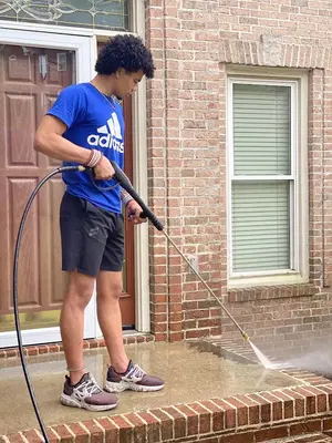 Home Repair Expert Photo