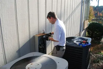 Home Repair Expert Photo