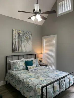 Home Repair Expert Photo