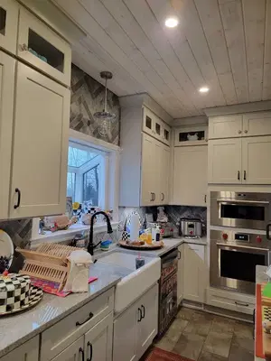 Home Repair Expert Photo