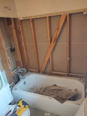Home Repair Expert Photo