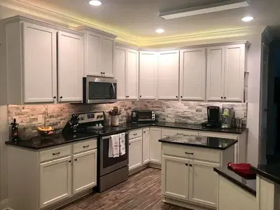 Home Repair Expert Photo