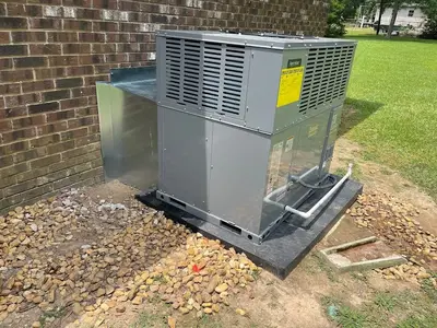Home Repair Expert Photo