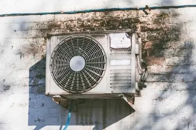 Home Repair Expert Photo