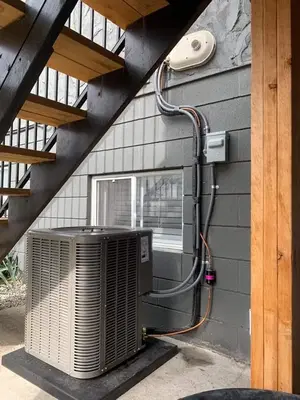 Home Repair Expert Photo