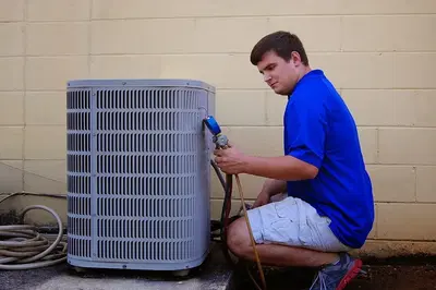 Home Repair Expert Photo