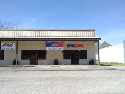 Home Repair Expert Photo