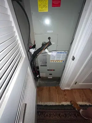 Home Repair Expert Photo