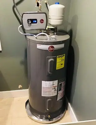 Home Repair Expert Photo