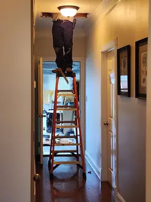 Home Repair Expert Photo