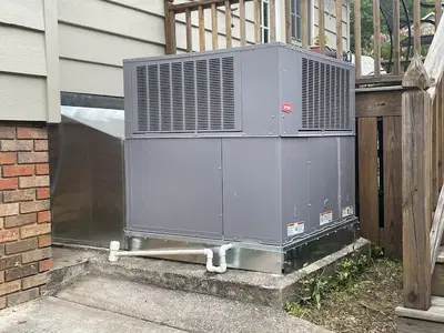 Home Repair Expert Photo