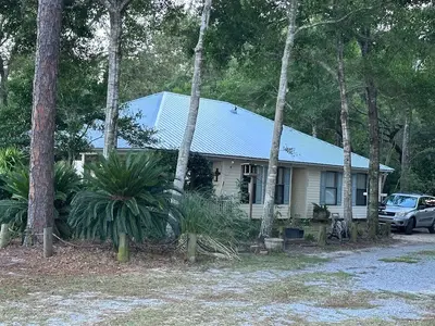 Home Repair Expert Photo