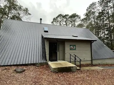 Home Repair Expert Photo