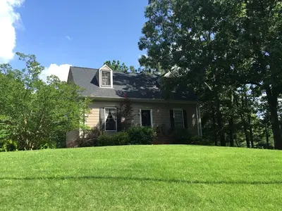 Home Repair Expert Photo