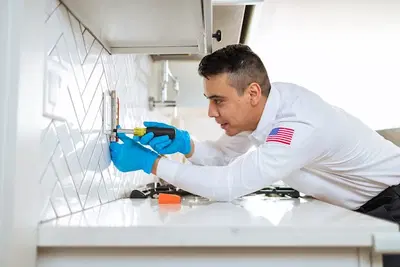 Home Repair Expert Photo
