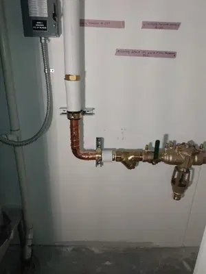 Home Repair Expert Photo
