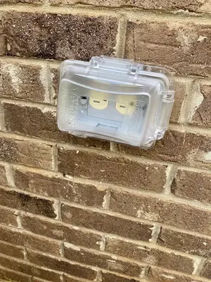Home Repair Expert Photo