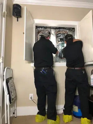 Home Repair Expert Photo