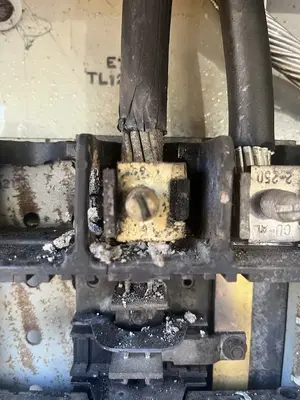 Home Repair Expert Photo