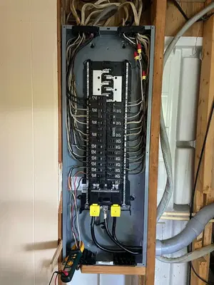 Home Repair Expert Photo