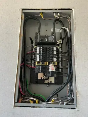 Home Repair Expert Photo