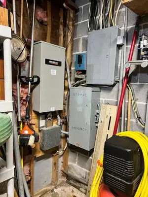 Home Repair Expert Photo