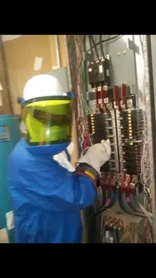 Home Repair Expert Photo