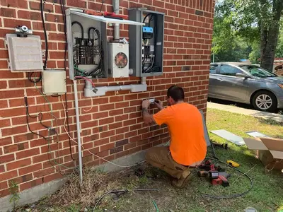 Home Repair Expert Photo