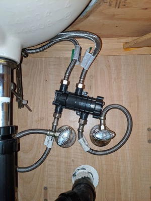 THE RIGHT GUYS PLUMBING