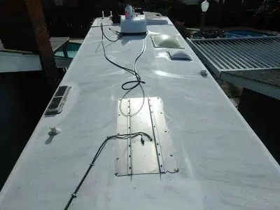 McBride Mobile RV Roof & Detail