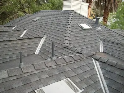 SH Roofing & Construction