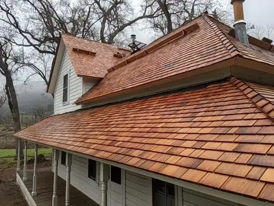 TT Lowery Roofing