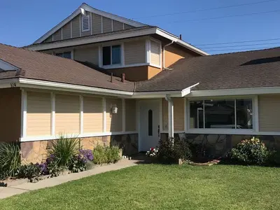 Robert Clark Painting & Roofing