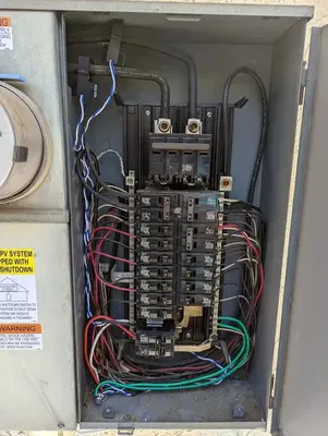Robbins Electric & Solar