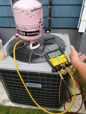 hvacsolutonsct.com