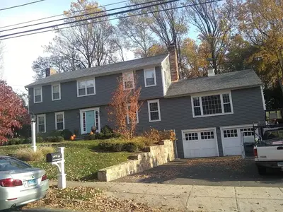 Sullivan Roofing LLC