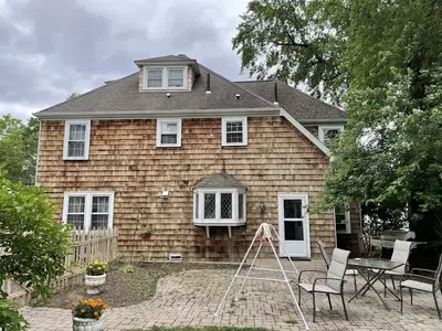 Safe Roof Cleaning LLC