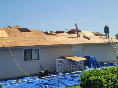 V And M Roofing