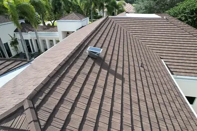 Universal Contracting & Solar