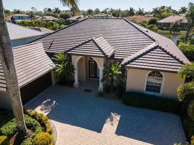 King Roofing Service Inc