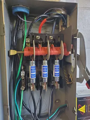Carlos Martinez Electric LLC