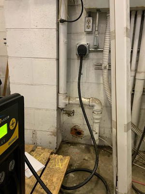 Working Hands Electric LLC