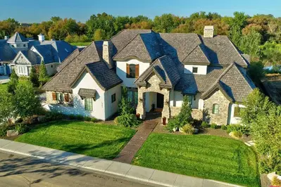 Signature Roofing
