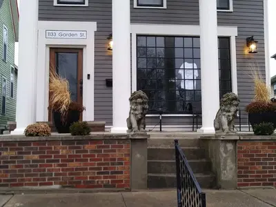 Garage door professional of Fort Wayne
