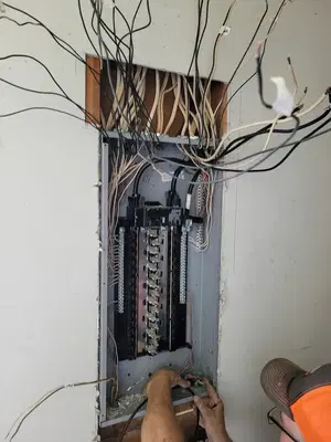 Earl's Electric