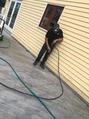 Wanda’s Cleaning and Handyman