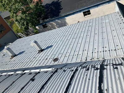L.m roofing llc