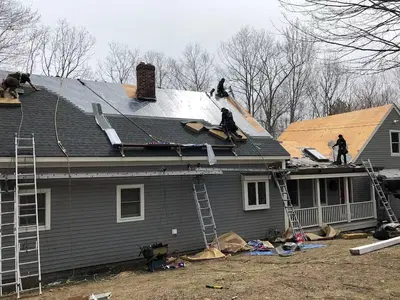 Caron Roofing & Construction