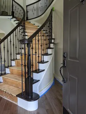 QM Custom Carpentry and Construction
